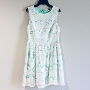 NWT Francesca’s Collection Bird Cage Lace Dress S